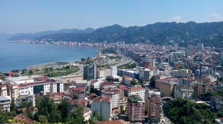 <p>Rize (Karadeniz)</p>

<p>2022: 344 bin 016</p>

<p>2023: 350 bin 506<br />
<br />
2024: 346 bin 977</p>

<p>Fark: - 3 bin 529</p>
