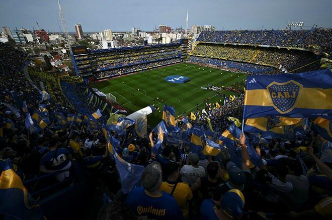 <p>1: La Bombonera - Boca Juniors</p>
