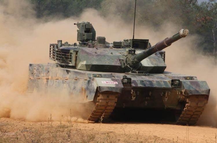 <p><strong>343 TANK</strong></p>
