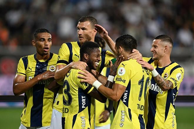<p><strong>14- FENERBAHÇE | 69 Milyon Euro</strong></p>