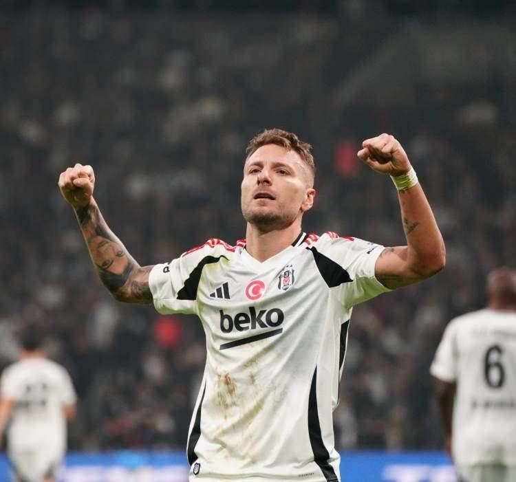 <p>8- Ciro Immobile | 11 gol<br />
<br />
* Beşiktaş</p>