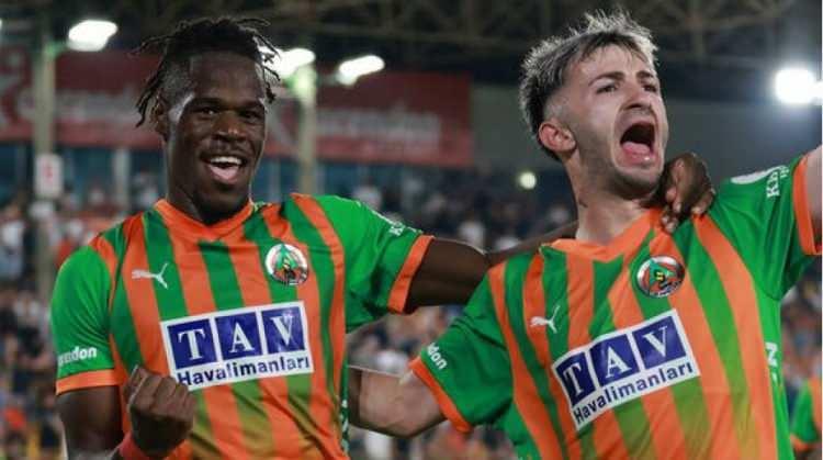 <p>15- Alanyaspor | 20.6 Milyon Euro</p>