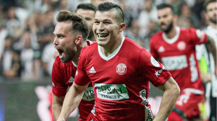<p>11- Antalyaspor | 24 Milyon Euro</p>
