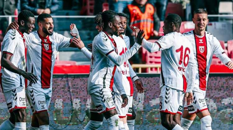 <p>9- Samsunspor | 30.4 Milyon Euro</p>