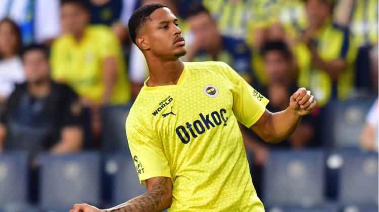 <p>12- Jayden Oosterwolde | Fenerbahçe | 14 Milyon Euro<br />
<br />
* -1 Milyon Euro</p>