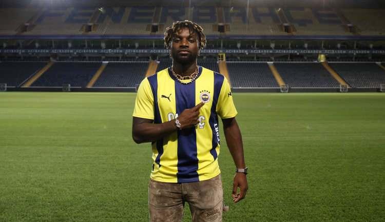 <p>3-Allan Saint-Maximin: -2 milyon euro</p>
<p>Önceki değer: 17 milyon euro</p>
<p>Yeni değer: 15 milyon euro</p>
