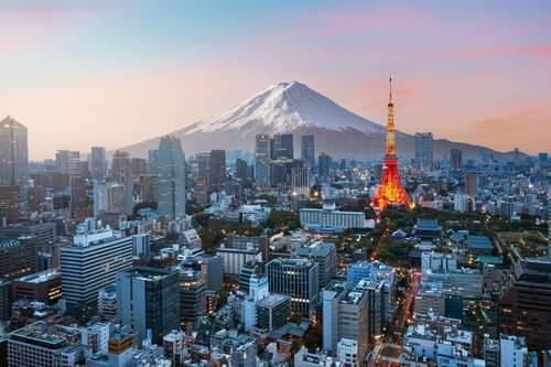 <p><strong><span style="color:#B22222">1) TOKYO </span> | JAPONYA</strong></p>