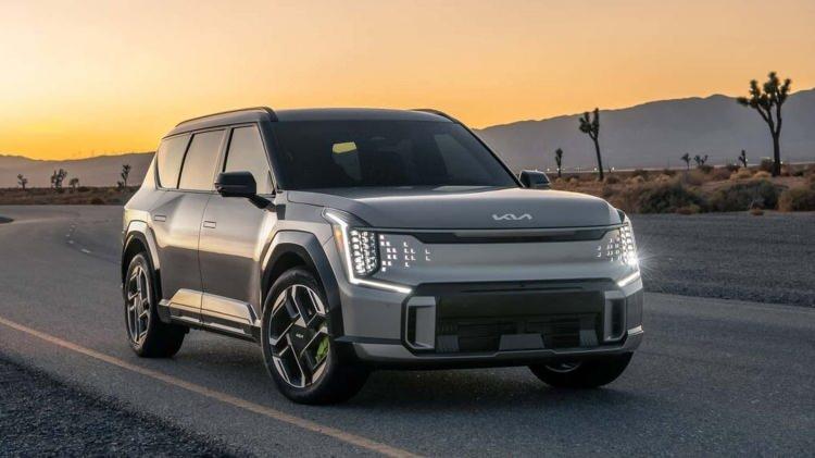 <p><strong><span style="color:#B22222">11) KIA - G. Kore</span> | 196 SORUN</strong></p>