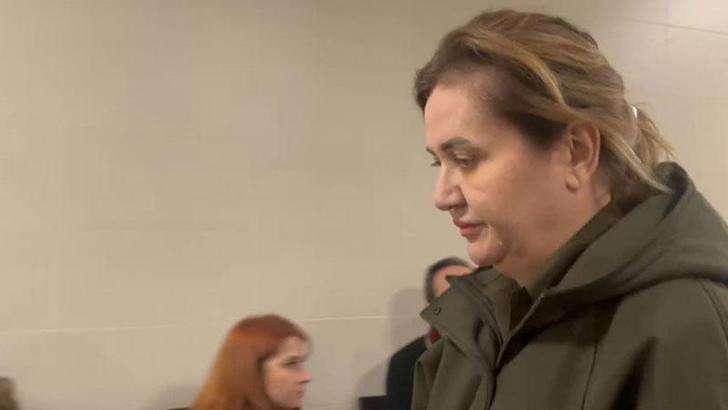 <p><strong>Elif Güven:</strong> </p>
<p> </p>
<p>Örgüte üye olma (220/2), rüşvet almak (252/2). Cezaevi: Marmara Kadın Kapalı Ceza İnfaz Kurumu</p>