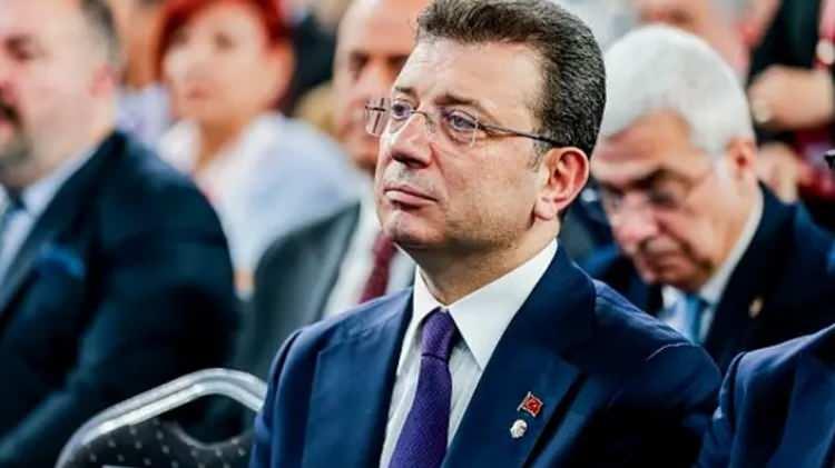 <p><span style="color:#B22222"><strong>PROFESYONELCE KAÇTILAR: </strong></span></p>

<p>İlk dalga operasyonunda kaçan 9 kişinin oldukça profesyonel bir yöntemle kaçtıkları ve yardım aldıkları belirlendi.</p>

<p> </p>
