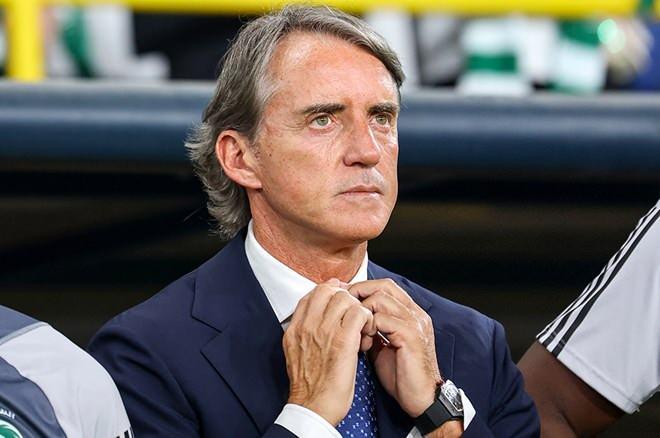 <p>* Roberto Mancini - 9.00</p>