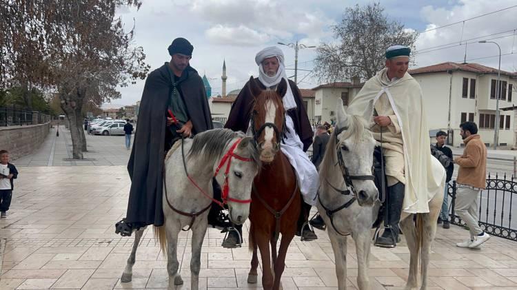 <p><strong>Yolculuklarının Türkiye bölümünün çok güzel geçtiğini anlatan Harkassi, şöyle konuştu:</strong></p>
<p> </p>