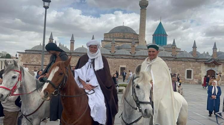 <p>Abdallah Hernandez de Türkiye'yi çok sevdiğini belirterek, kendisini karşılayanlara teşekkür etti.</p>