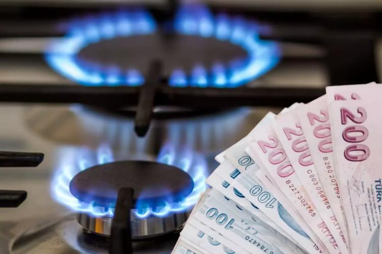 <p>2023 yılı verilerine göre doğal gaz tüketiminde Hakkari'yi Erzurum, Ardahan, Muş ve Ağrı gibi Türkiye'nin kış dönemini en sert geçiren şehirleri izliyor.</p>