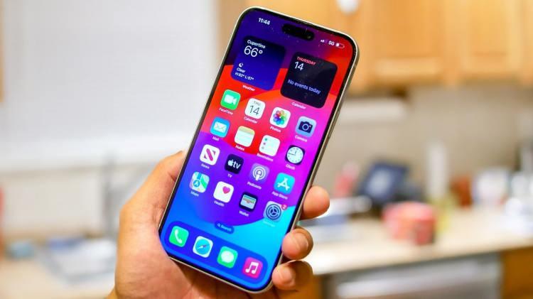 <p><strong><span style="color:#B22222">İPHONE 15 PLUS 256GB</span> | 75.499 TL</strong></p>