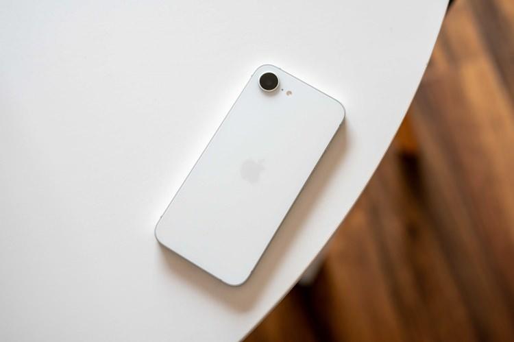 <p><strong><span style="color:#B22222">İPHONE 16E 256GB</span> | 55.499 TL</strong></p>