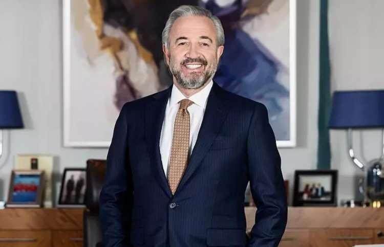 <p><strong><span style="color:#B22222">23) HAMDİ AKIN - 70 yaşında </span> | 1,7 MİLYAR DOLAR</strong></p>
<p> </p>
<p><strong>Servet Kaynağı: </strong> Akfen Holding</p>
