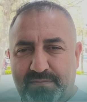 <p>İkindi ezanı sonrasında defnedilmek istenilen baba ve iki oğlun cenazeleri güvenlik tedbirleri çerçevesinde Karasu Kuyumculu Mahallesi'nde öğle ezanı sonrasında toprağa verildi.</p>

<p> </p>
