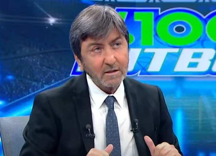 <p><strong>"Bakın Okan Buruk'un Avrupa'da devam edememesinin nedeni neyse, Fenerbahçe'nin de ligde hala geride olmasının sebebi şudur: Fenerbahçe Bodrum'la oynadığı gibi Galatasaray'a karşı oynayamaz."</strong></p>
