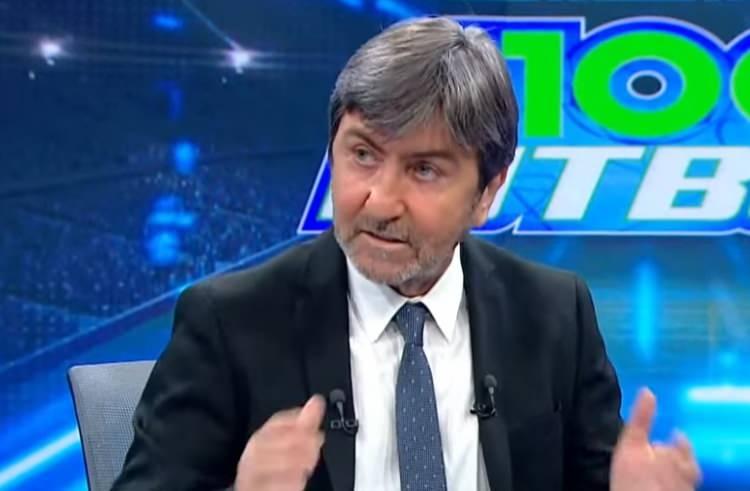 <p><strong>Fenerbahçe'nin yapması gereken maç maç gitmek."</strong></p>