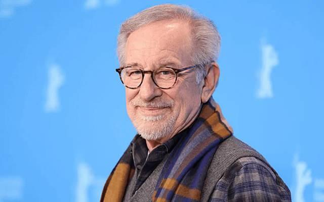 <p><strong>1. STEVEN SPIELBERG (YÖNETMEN):</strong></p>
<p>Serveti: 5.3 milyar dolar</p>
<p>Geçen sene 2. sıradaydı.</p>