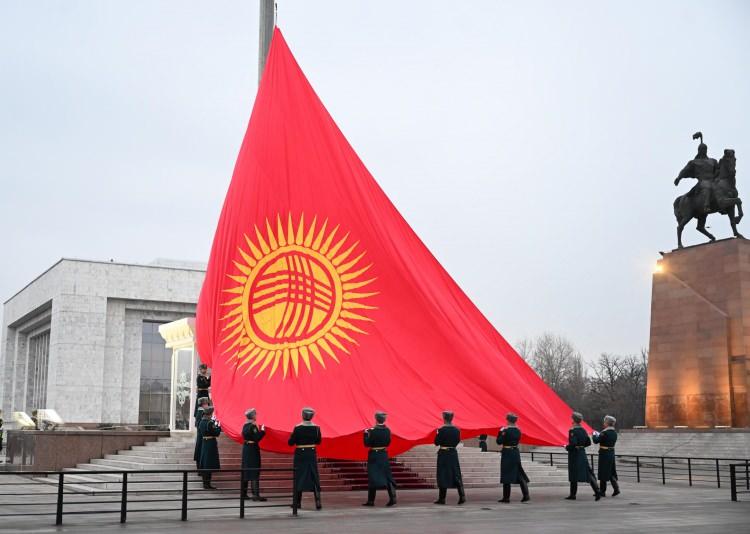 <p><strong>KIRGIZİSTAN</strong></p>
