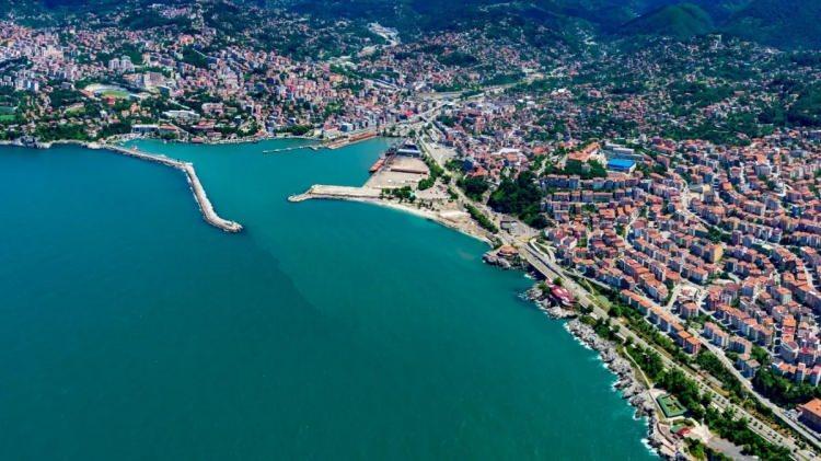 <p><strong>ZONGULDAK EREĞLİ (ZONGULDAK):</strong></p>
<p>NÜFUS 175.294</p>