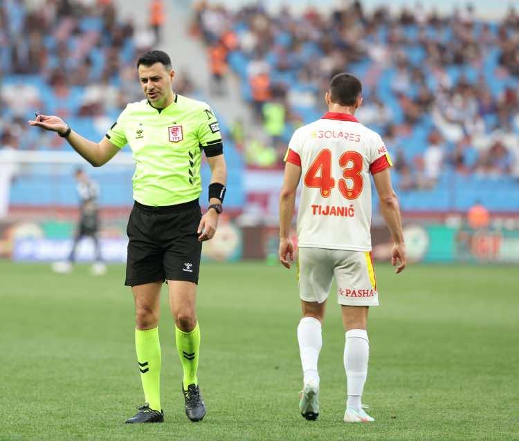 <p>10-Göztepe (49 puan)</p>