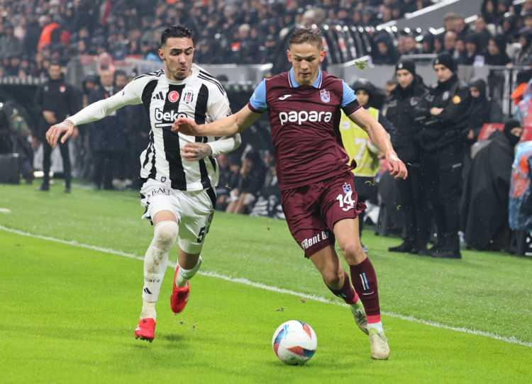 <p>3-Beşiktaş (64 puan)</p>