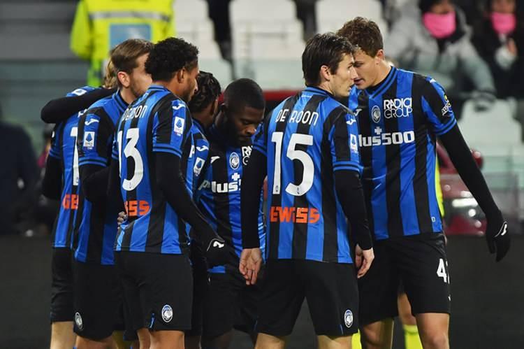 <p>6- Atalanta (3 sıra geriledi)</p>
