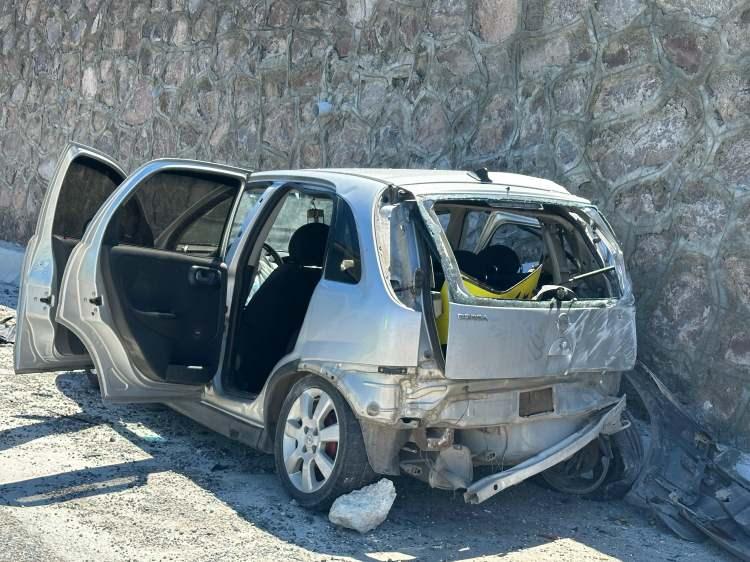 <p>Öte yandan, kazayla ilgili soruşturma başlatılırken yaralıların sağlık durumlarının iyi olduğu öğrenildi.</p>