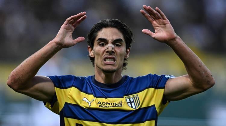 <p>Matteo Cancellieri (Parma)</p>