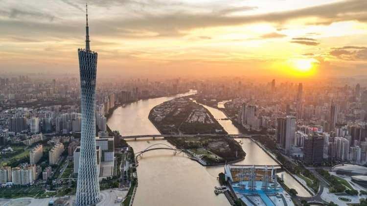 <p>14 - Shenzhen (Çin)</p>

<p>Milyoner sayısı: 50 bin 800</p>

<p>Milyarder sayısı: 22</p>
