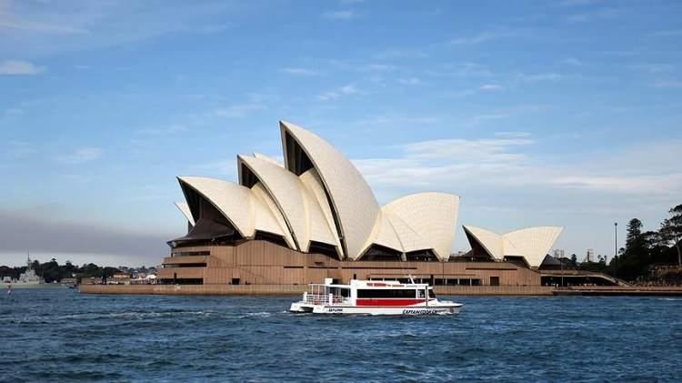 <p>13 - Sydney (Avustralya)</p>

<p>Milyoner sayısı: 152 bin 900</p>

<p>Milyarder sayısı: 22</p>
