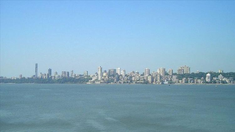 <p>10 - Mumbai (Hindistan)</p>
<p>Milyoner sayısı: 51 bin 200</p>
<p>Milyarder sayısı: 25</p>