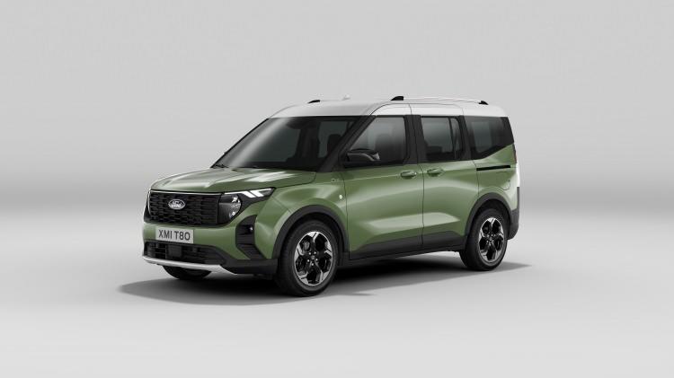 <p><span style="color:#B22222"><strong>Ford Tourneo Courier / Connect</strong></span></p>
<p> </p>
<p>Geniş hacmi, ticari kullanım kolaylığı ve çok yönlülüğüyle özellikle kalabalık ailelerde çok kullanılıyor.</p>
<p> </p>
<p>Kaynak: Ekonomim.com.tr</p>