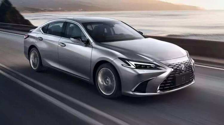 <p><strong>6. Lexus ES – % 10,6</strong></p>

<p> </p>

