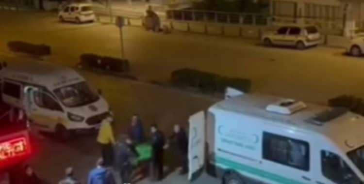 <p>Adli tıpta işlemleri tamamlanan &Ouml;mer İzzetoğlu'nun cenazesi defnedilmek &uuml;zere memleketi Suriye'nin Azez il&ccedil;esine g&ouml;nderildi.&nbsp;&nbsp;</p>
