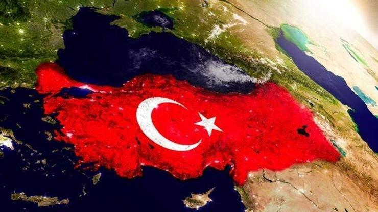 <p><span style="color:#B22222"><strong>TÜRKİYE'DE İSE HER YIL 171 TON GÜMÜŞ ÜRETİLMEKTEDİR.</strong></span></p>