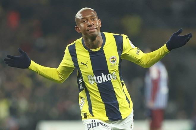 <p><strong>Arriyadiyah: Talisca'nın üçlemesi Trabzonspor'u cezalandırdı.</strong></p>

