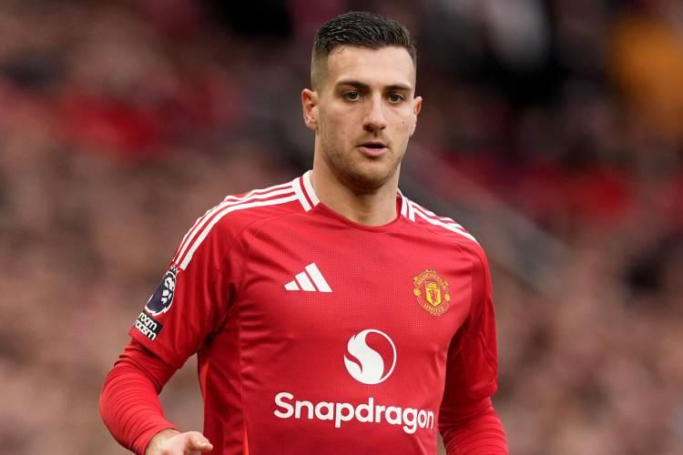 <p>Diogo Dalot<br />
<br />
Manchster United<br />
<br />
Toplam maç: 52 <br />
<br />
Üst üste maça çıkma yüzdesi: 69</p>

