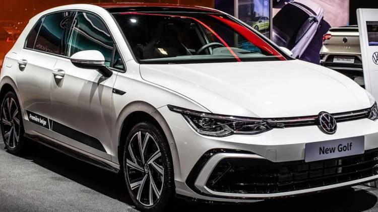 <p>Versiyon: Golf 1.5 TSI 116 PS<br />
Şanzıman: Manuel<br />
Donanım: Impression<br />
Fiyat: ₺1.698.000</p>