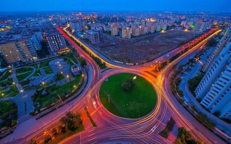 <p><span style="color:#B22222"><strong>4) DİYARBAKIR</strong></span></p>