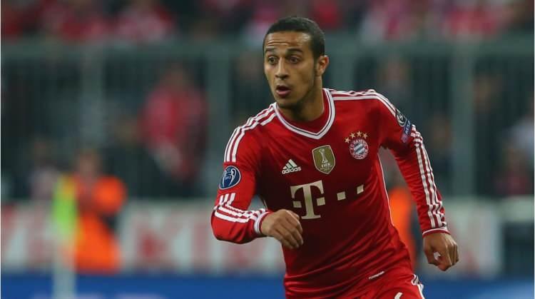 <p>Barcelona'nın altyapısında yetişen ve Bayern Münih ile Liverpool formaları da giyen Thiago Alcantara, İspanya Milli Takımı'nı tercih ederek babası ve kardeşinden farklı bir yol izledi.</p>
