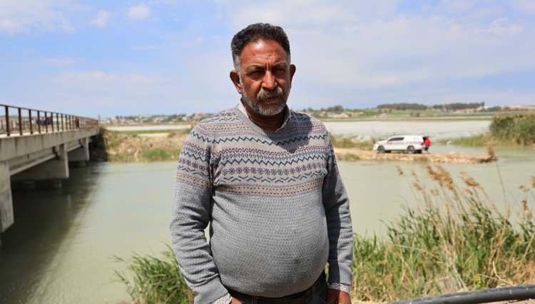 <p>Cumali'nin annesi Karanfil Timi ve dedesi Cumali Davulcu (53) 3'üncü günde de devam eden çalışmaları izledi.</p>