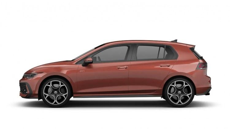 <p>Şimdi lafı daha fazla uzatmadan, sizleri Volkswagen Golf fiyat listesiyle başbaşa bırakalım.</p>
<p> </p>