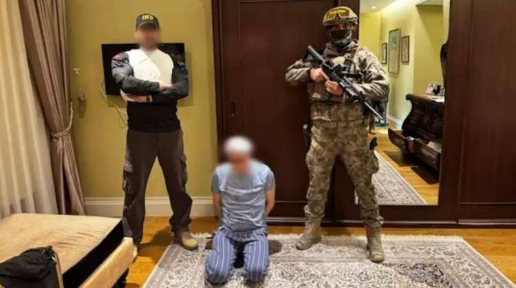 <p>Bu arada yurt dışında yakalanan 9 zanlının Türkiye'ye iadeleri için gerekli yazışmaların başladığı öğrenildi.</p>