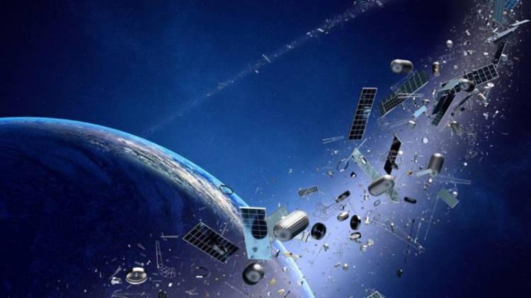 <p>GELECEKTEKİ AY GÖREVLERİ</p>

<p><br />
NASA, Artemis programı aracılığıyla insanları Ay'a geri göndermeyi planlıyor. Bu plana hazırlanırken, her türlü atığı daha verimli bir şekilde idare etmek istiyor. Ajans, Dünya'ya geri gönderilen atık miktarını sınırlamanın yollarını araştırıyor. Aynı zamanda toksik emisyonların azaltılması ve atığın her parçasının bir amaç için kullanılması da söz konusu.</p>
