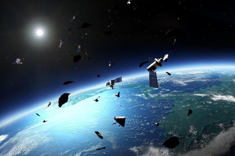 <p>Neden NASA Ay'da kalan atıkları geri dönüştürmeye çalışıyor?<br />
NASA, atıkları su ve gübre gibi faydalı kaynaklara dönüştürmenin yollarını bularak gelecek görevleri desteklemeyi amaçlıyor. Böylece Dünya'dan temin edilmesi gereken malzemeler azaltılmış olacak.</p>
<p> </p>