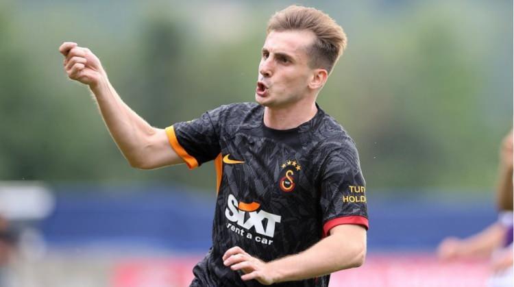 <p>Sezon başında Galatasaray'dan 12 milyon avro bonservis bedeliyle Benfica'ya transfer olan Kerem Aktürkoğlu, Türkiye'nin son yıllarda yetiştirdiği en önemli futbolcular arasında yer alıyor.</p>